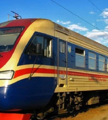 Скасування потягів та інший час відправлень на Дніпропетровщині: деталі