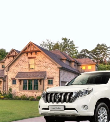 На Харьковщине депутатка купила автомобиль Toyota Land Cruiser Prado 150 за 100 тысяч гривен
