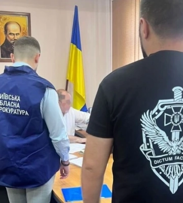 Прокуратура повторно через суд вимагає відсторонити мера Вишгорода від посади