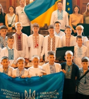 Юні футболісти з Дніпра пройшли тижневий табір на базі збірної Франції