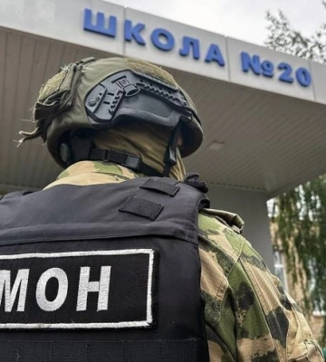 Регион строгого режима: в Мелитополь массово свозят охранников из России с зарплатами 200 тысяч рублей (скрины)
