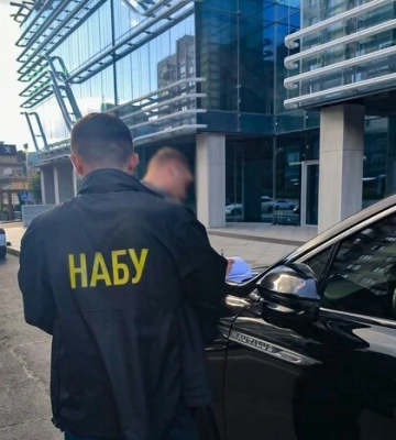 Будівництво житла для військових: посадовець Міноборони впіймався на хабарі