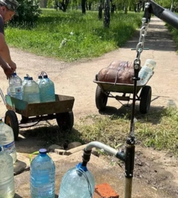 «Русский мир» без воды: как оккупанты ввергли Донбасс в эпоху ведер и пересохших колодцев. ВИДЕО