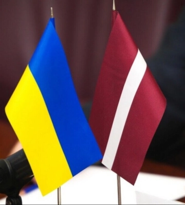 Латвія передала Україні трансформатор вагою понад 77 тонн