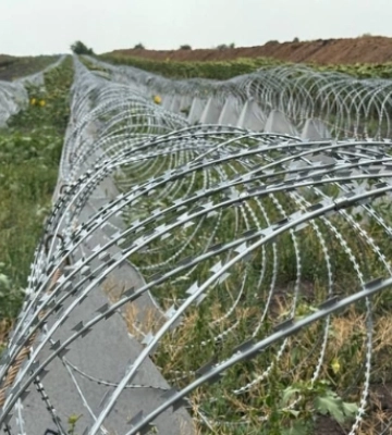 На Харківщині збирають урожай за 5 км від ворога