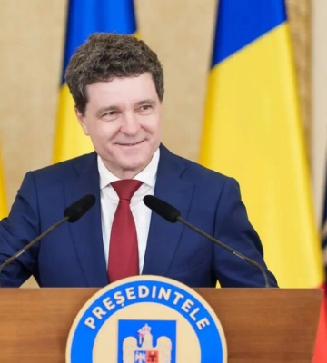 Президент Румынии осенью посетит Киев
