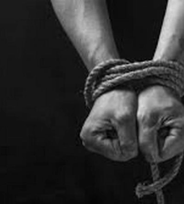 На Дніпропетровщині чоловік жорстоко побив знайомого, зв’язав і кинув помирати