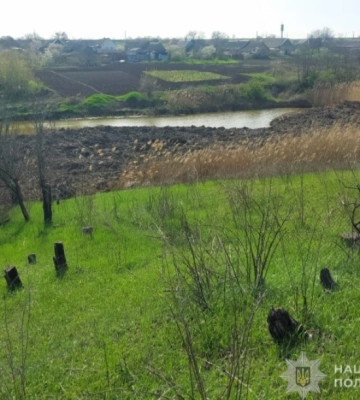 У Болградському районі місцевий житель викопав штучне озеро для власних потреб
