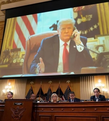 Трамп проведет онлайн-встречу с Зеленским и лидерами ЕС – Reuters
