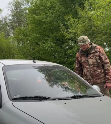 ТЦК и полиция устроили &quot;рейд&quot; на въезде в Ужгород, — журналист (видео)