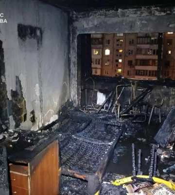 У Києві під час пожежі в квартирі загинули двоє людей