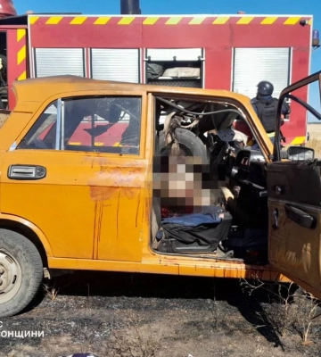На Херсонщині і Донеччині дрони рф атакували легкові авто і &quot;швидку&quot;: є загиблий і поранені