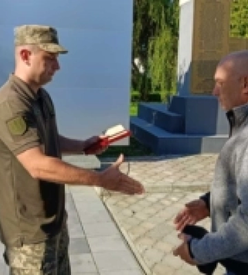 Орден і Золотий хрест: у Голобській громаді вшанували двох захисників