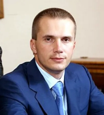 Росія «націоналізувала» нерухомість сина Януковича у Донецьку
