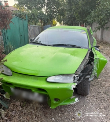 На Одещині п’яна водійка пошкодила поліцейський автомобіль