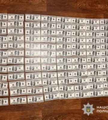 Локомотив до кордону: на Закарпатті затримали залізничника, який за $12 000 переправляв чоловіків до Румунії