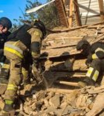 На Херсонщині внаслідок російських атак одна людина загинула та двоє поранено, пошкоджено лікарню, – поліція