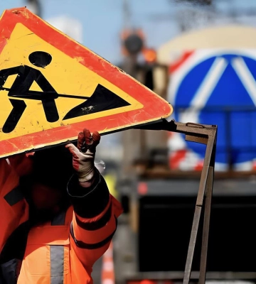 У Рівному ремонтуватимуть тротуар шляхопроводу на Соборній