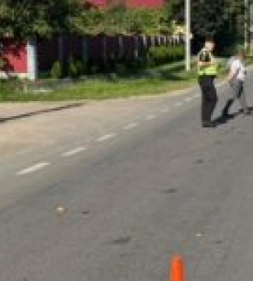 На Яворівщині внаслідок наїзду автомобіля загинув літній велосипедист