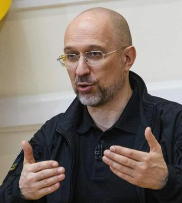 На тлі скарг про бюрократію: Шмигаль провів розмову з главою Rheinmetall На тлі скарг про бюрократію: Шмигаль провів розмову з главою Rheinmetall