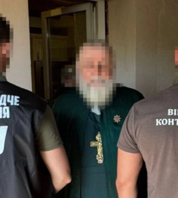 Настоятель храма УПЦ МП в сговоре с военным ВСУ вербовали украинцев в Запорожье, — СБУ