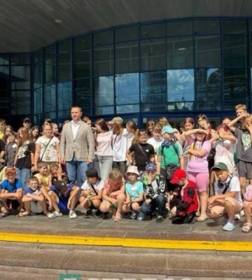&quot;Літо без війни&quot;: з Києва до Карпат вирушили діти загиблих і полонених військових
