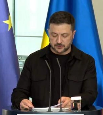 Чи може Україна поступитися Донбасом: Зеленський відповів, чи змінилася його позиція
