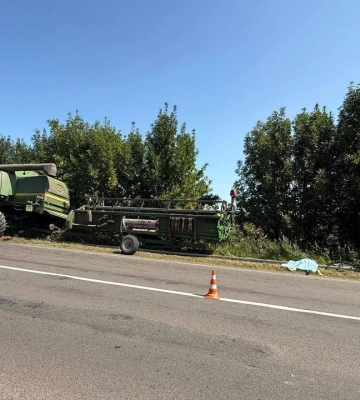 Водій комбайну наїхав на 59-річну велосипедистку: смертельної ДТП у Луцькому районі