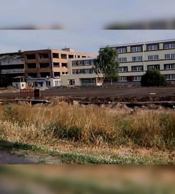 В Мелитополе оккупанты переделывают завод под очередную тюрьму (Скрины)
