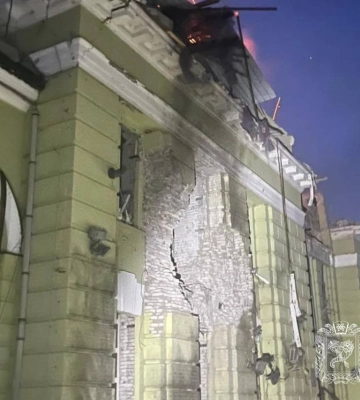За два часа по Лозовой ударили 33 беспилотника – Синегубов о последствиях За два часа по Лозовой ударили 33 беспилотника – Синегубов о последствиях