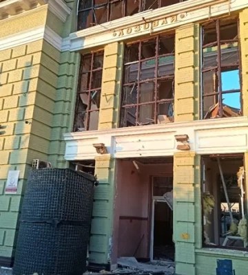 Понад 25 безпілотників атакували Лозову. Зеленський розкрив деталі нічної атаки