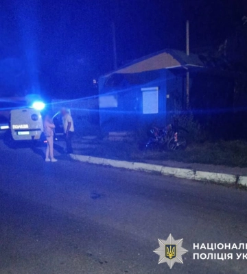 На Київщині 16-річний мотоцикліст скоїв наїзд на маленьку велосипедистку, - поліція