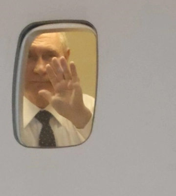 Российский спецборт вылетел в сторону Аляски