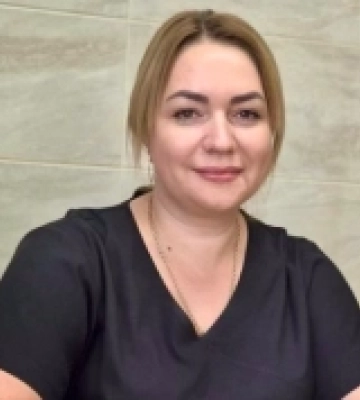 У Миколаєві медсестра реанімувала чоловіка на місці автопригоди