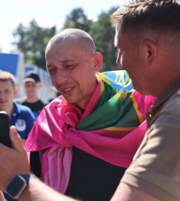 Воевал с 2014 года: Украина вернула из плена полковника ГПСУ из мариупольского гарнизона