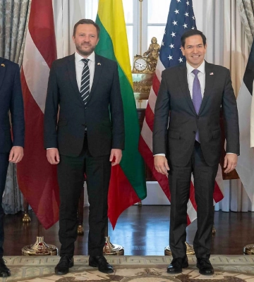 Країни Балтії перед зустріччю Трампа й Путіна на Алясці нагадали про свій досвід окупації
