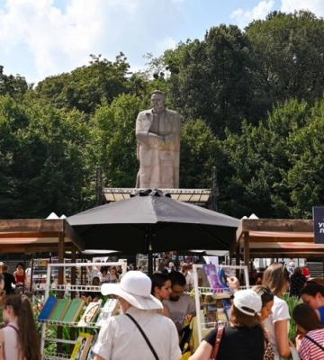Книгообмін «Книжкова площа – 2025» відбудеться у Львові, Тернополі, Теребовлі, Житомирі та Дніпрі. Програма