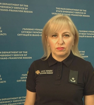 Туристи продовжують травмуватися в горах, а мешканці багатоповерхівок - страждати від пожеж (відео)