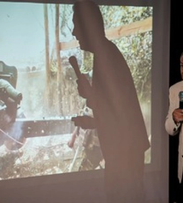 У Києві презентували фотокнигу про війну від номінанта на премію Пулітцера Марка Невілла: фоторепортаж