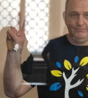 «Говорили, что я не доживу до суда, просто исчезну». Владислав Есипенко – о заключении в Крыму, чае у генерала ФСБ и связях в СБУ