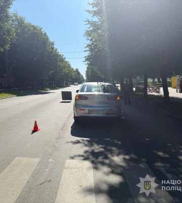 У Шостці водійка на переході збила жінку