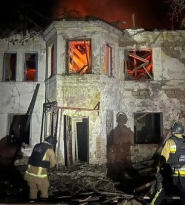 Доба на Донеччині: ворог атакував три райони. Дві людини загинули, ще семеро зазнали поранень, серед них - дитина. ФОТОрепортаж