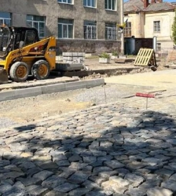 На Драгоманова у Львові триває масштабний ремонт: коли завершиться ремонт