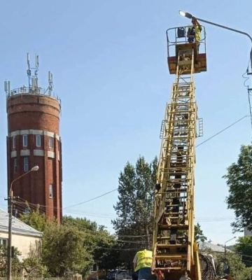 У Львові модернізують вуличне освітлення: де вже «освітили» місто