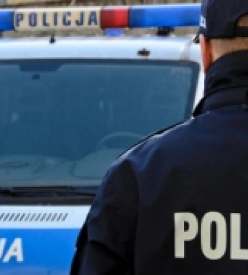 Польські правоохоронці взяли під варту українця, який розписав пам’ятник загиблим у Волинській трагедії