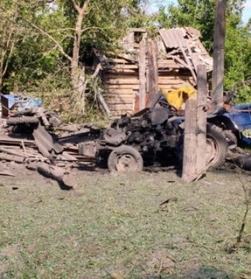Росіяни обстріляли громаду на Сумщині, поранена жінка