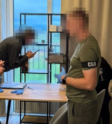 СБУ затримала київського айтівця, який за гроші коригував ракетні удари по місту