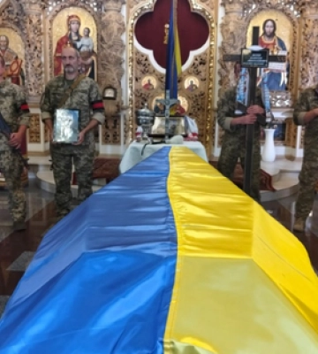 Полтавська громада попрощалась із загиблим захисником України