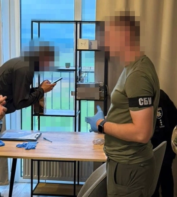 СБУ затримала київського айтівця, який за гроші коригував ракетні удари по місту
