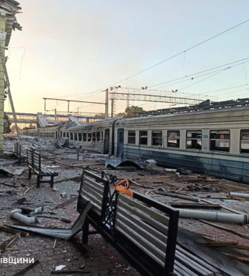Эксперт объяснил, для чего россияне ударили по железнодорожной станции в Лозовой